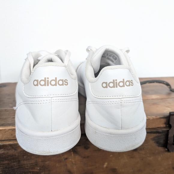 Adidas Women's Grand Court White Size 9.5 - Excellent Condition - Picture 4 of 8